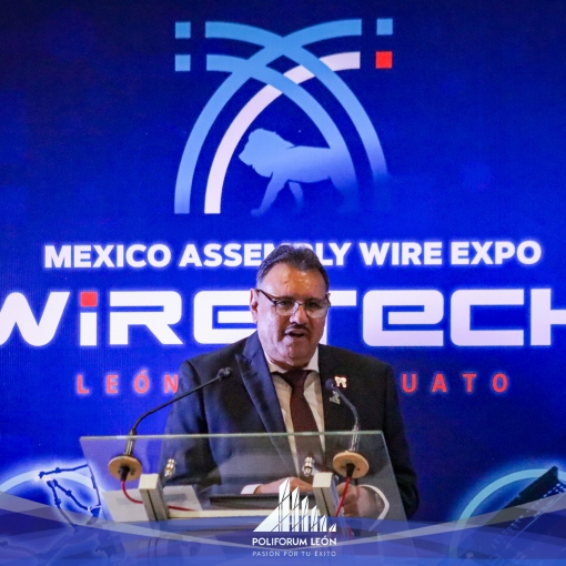 Inicia la quinta edición de Expo Wiretech 2025 en Poliforum León, reuniendo a líderes de la industria de arneses eléctricos